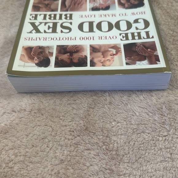 Educational Book…The Good Sex Bible pre-owned - Picture 9 of 12
